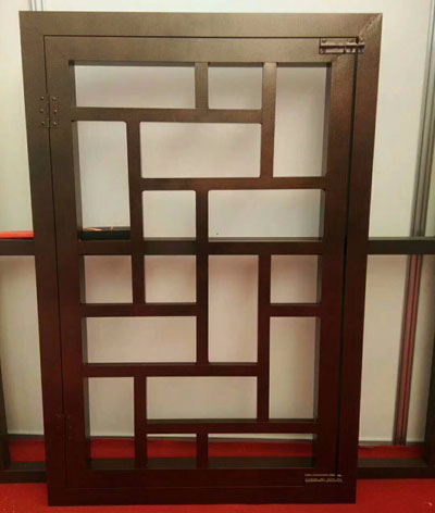 裝（zhuāng）飾百葉窗